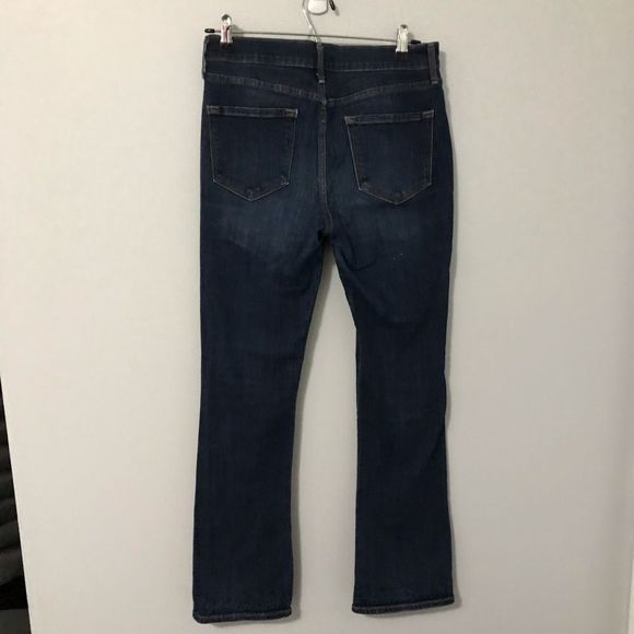 Old Navy Curvy Mid-rise Dark Wash Jeans size 6P - Picture 2 of 5
